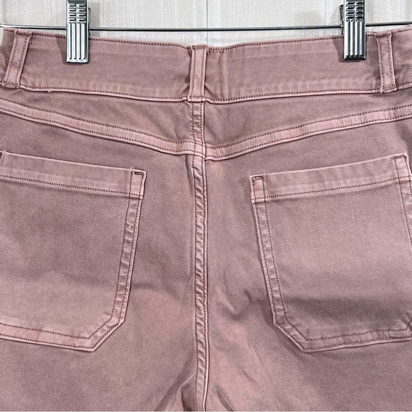 Spanx NWT Stretch Twill Shorts 6” Mauve Size XS - Picture 10 of 16